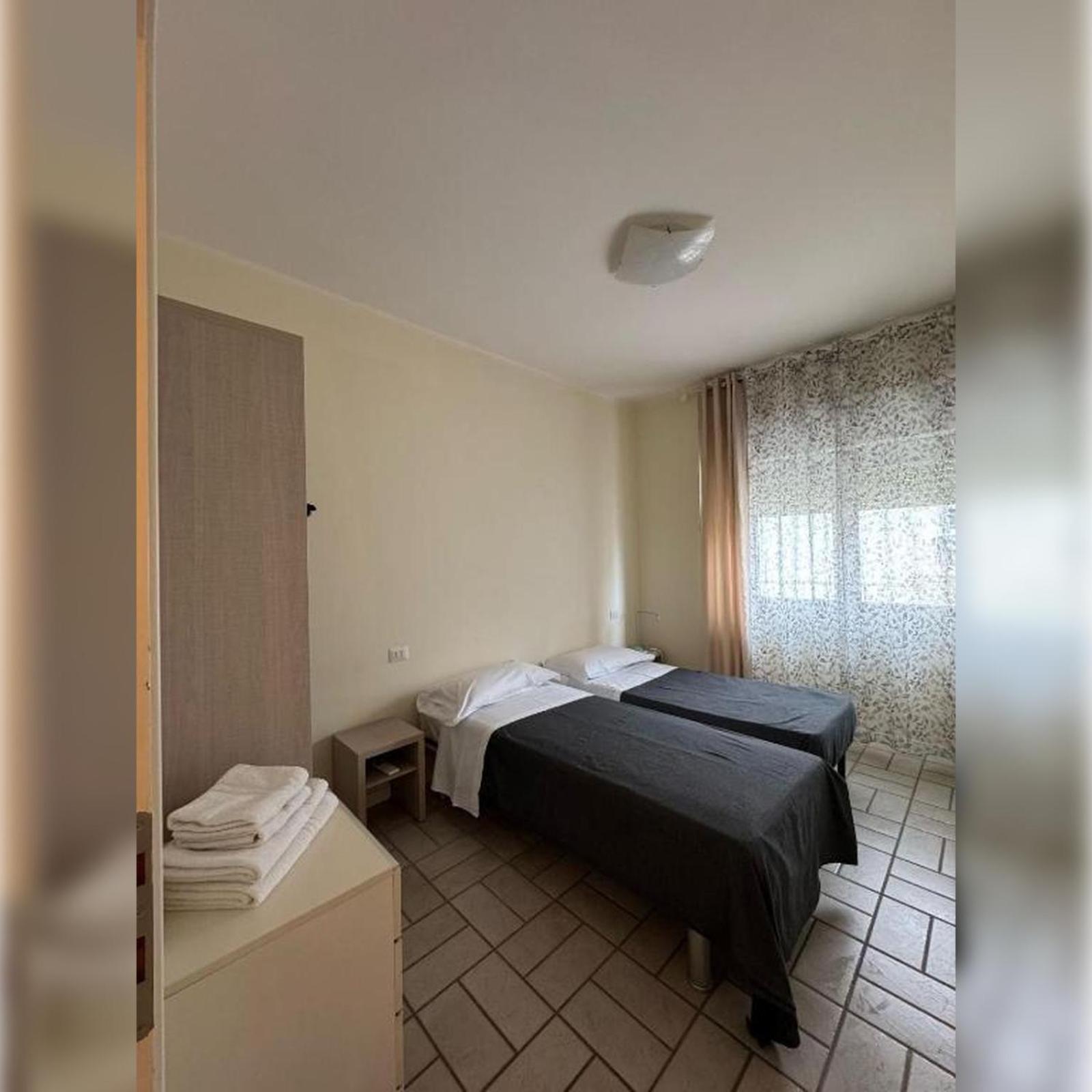 Hotel Cimarosa Riccione Kamer foto